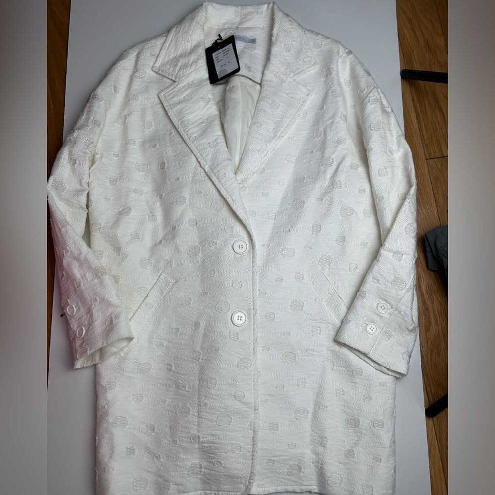 Lauren Vidal white coat sz M